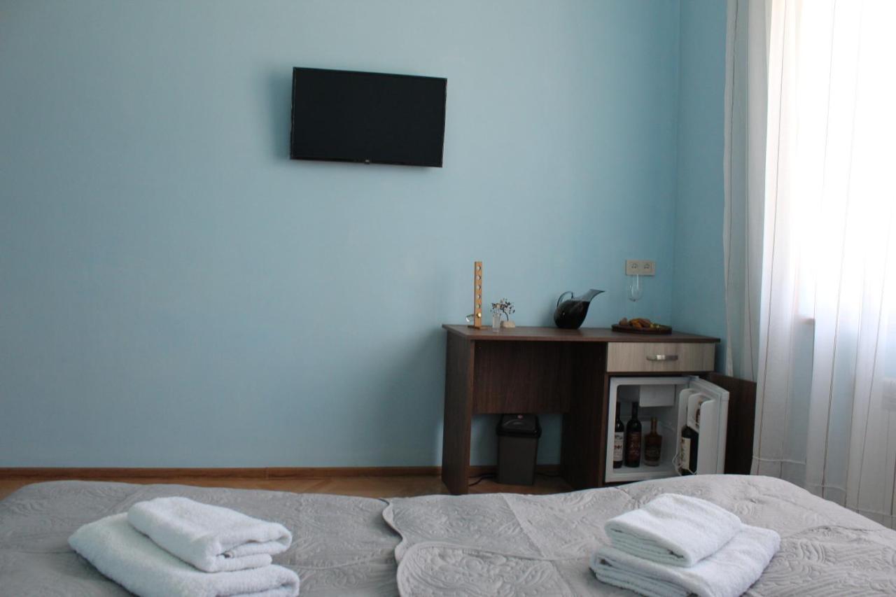 Big House Hotel Tbilisi Ngoại thất bức ảnh