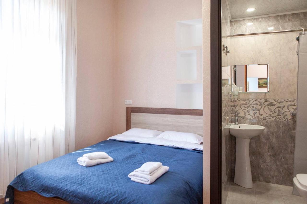 Big House Hotel Tbilisi Ngoại thất bức ảnh